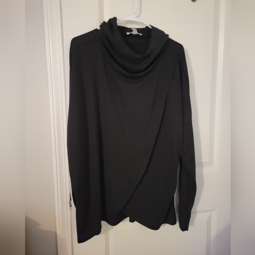 Elegant Black Women's Sweater